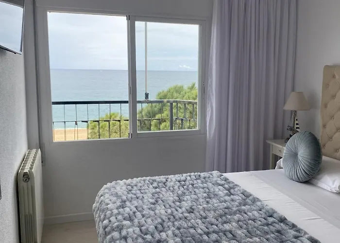 Encantador Piso En Primera Linea De Mar *