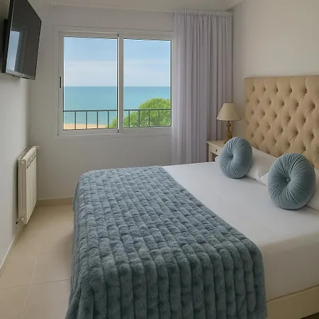 Encantador Piso En Primera Linea De Mar *