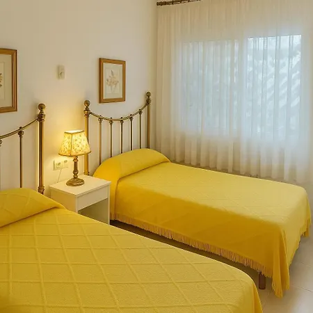 Appartement Seafront In With Parking
